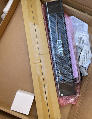 Metal Plastic Dell Emc Vnx Storage Vnxe3200 6*1.2t Unified System