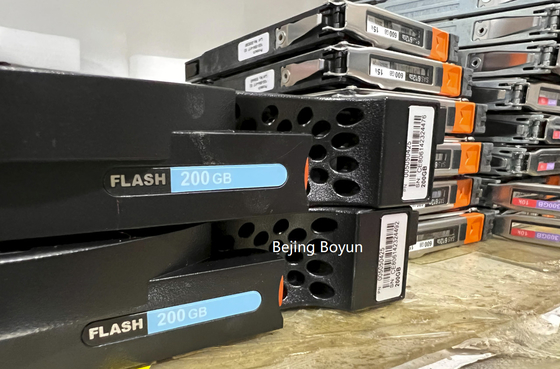 Vnxe315 Vnxe3200 005050425のためのV6-Ps6fx-200 200g Dell Emc Vnxの貯蔵Ssd 3.5'