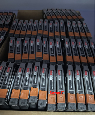 D3-2S10-1200 DELL EMC UNITY 1.2TB 10K 12GBps 2.5" SAS HDD 005051635 005051632 005053141