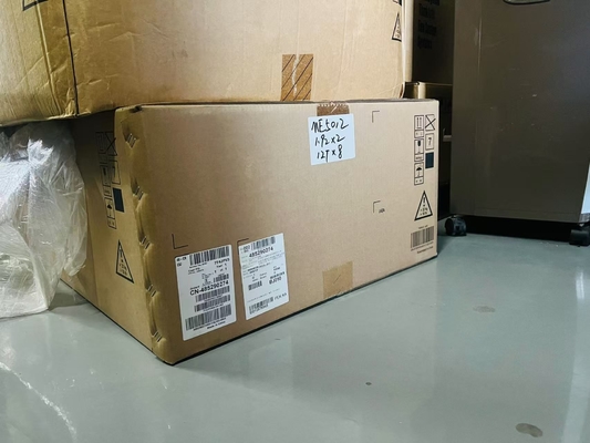 EMC ME5012 2*1.92T 8*12T メタル・プラスチック・ストレージ・ソリューション 大容量