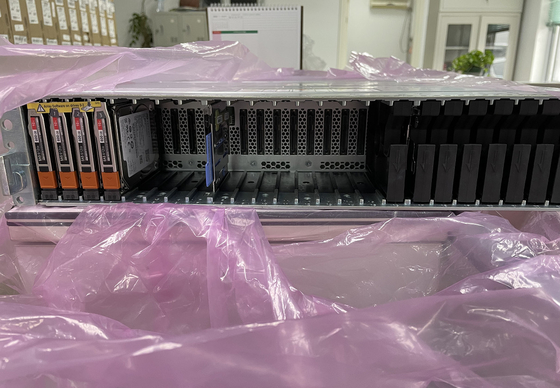 DELL D4F-2SFXL2-3840 3.84TB SSD 005053158 2.5 6/12のSAS 520 Dellの単一性Xt 380f