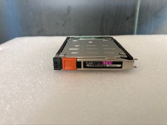 D4-2SFXL-3200 D4 3.2TB SAS速いVP 25X2.5 SSD DELL EMCの単一性の貯蔵380xt