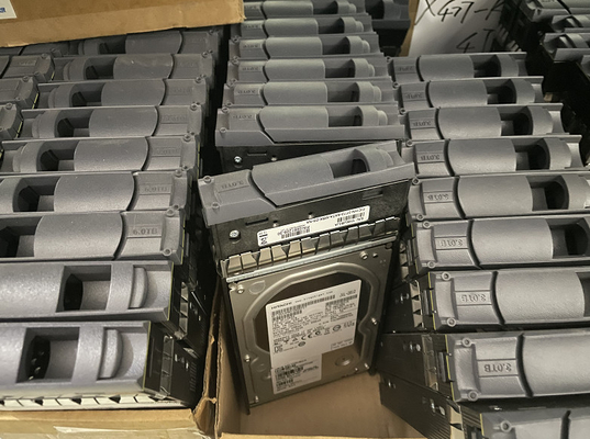 FAS X446A-R6 NetApp 2220 FAS2240-2 FAS2240-4 200GB 6G SAS SSD 2.5 SFF